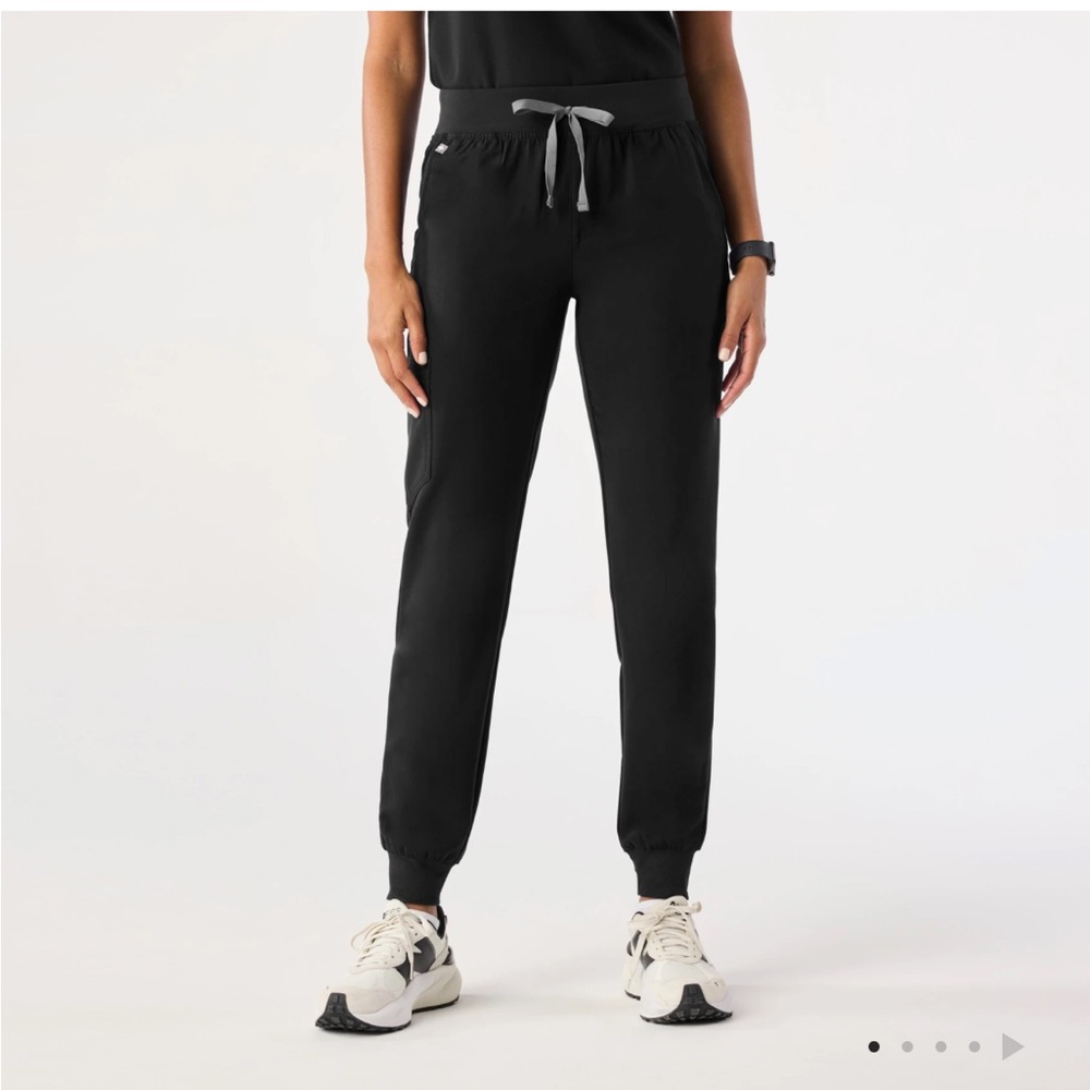 Figs Zamora Jogger Scrub Pants Size Small, black